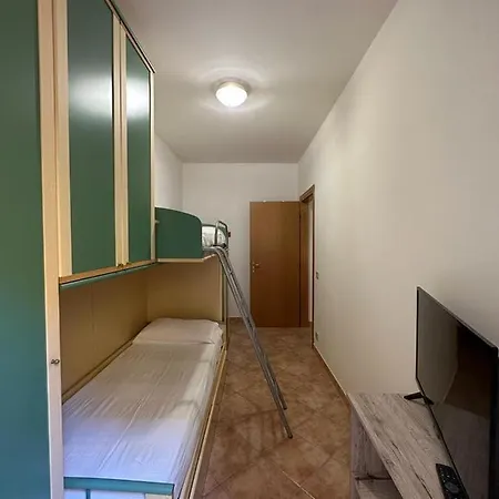 San Michele 35 *